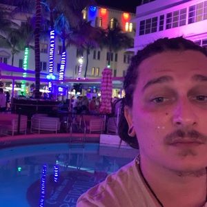 Meet your Posher, Justin